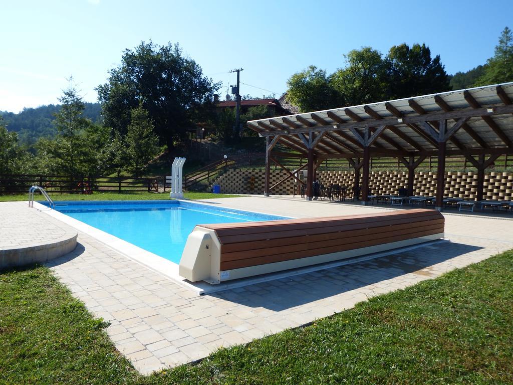 הוילה פייבה סנטו סטפנו Agriturismo Fontandrone מראה חיצוני תמונה