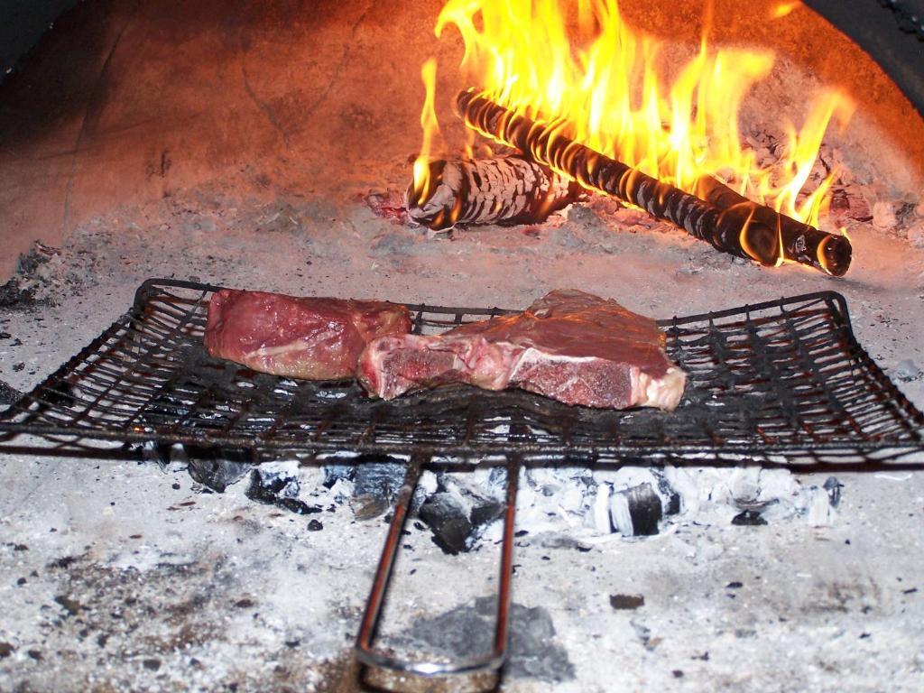 הוילה פייבה סנטו סטפנו Agriturismo Fontandrone מראה חיצוני תמונה